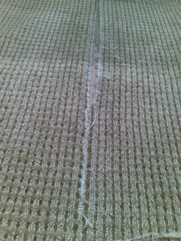 carpetseam001-1.jpg