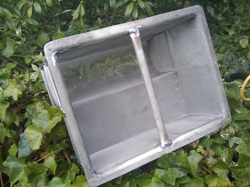 IMAGE_147 in tank filter (2).jpg